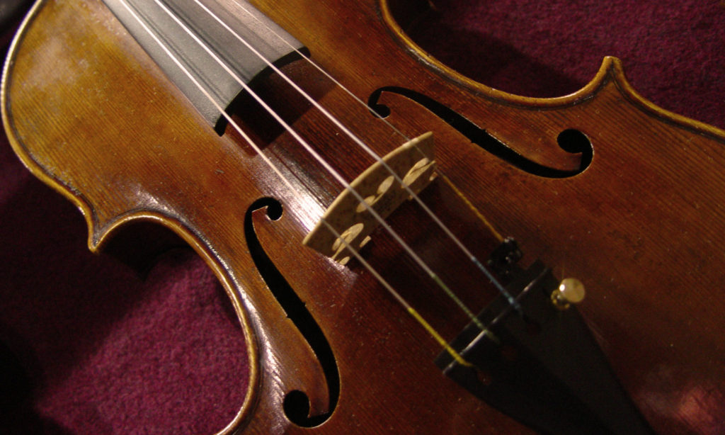 Violin Repair and Restoration in Pittsburgh